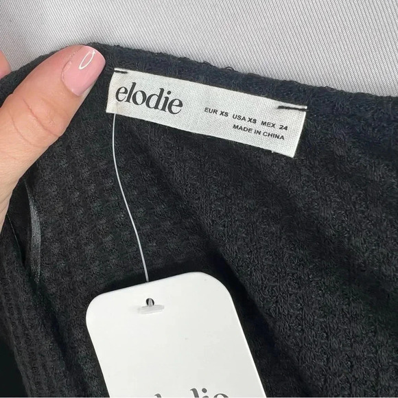 Elodie Black Knit Super Cropped Keyhole Top long Sleeve NEW Size XS - Picture 7 of 10